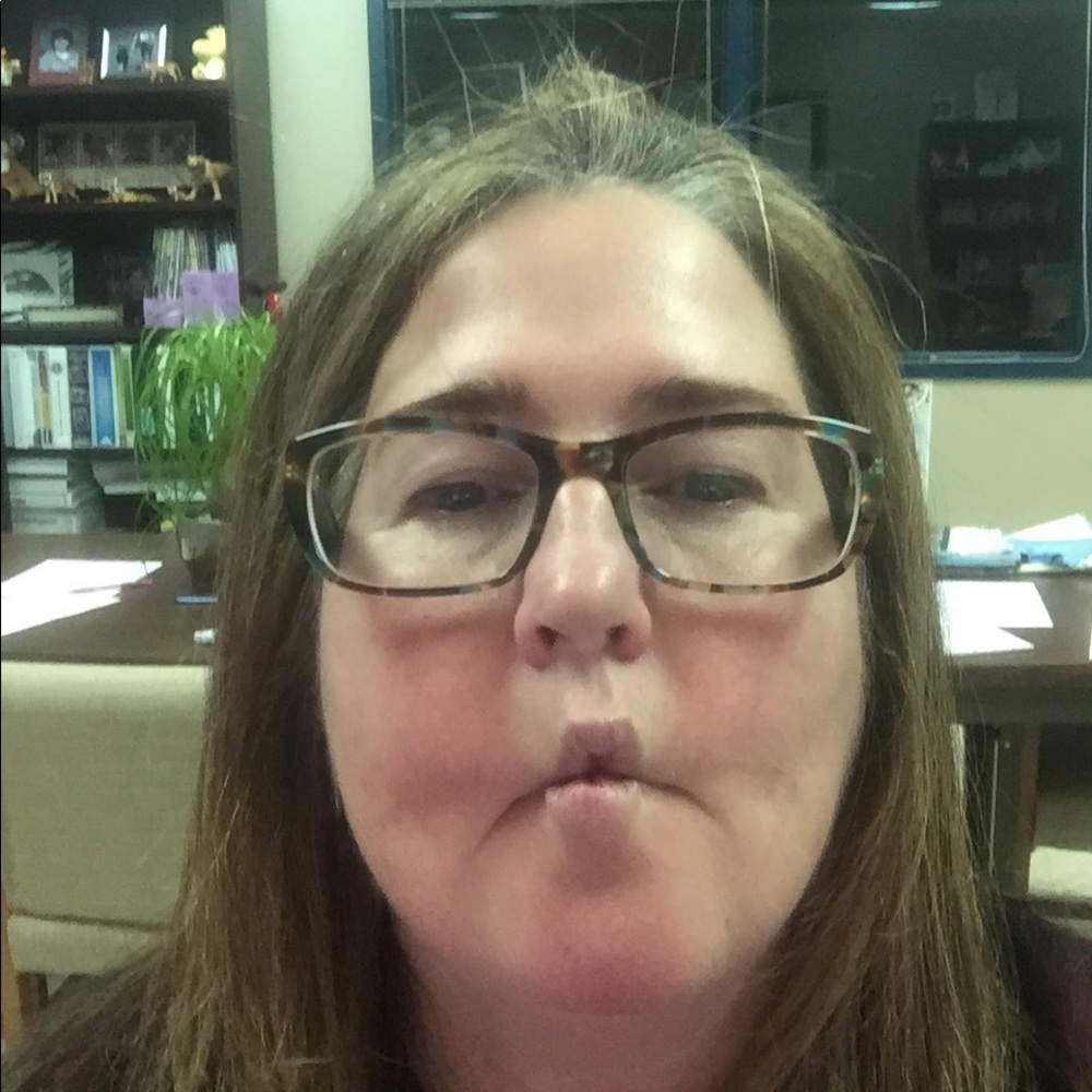 Meet your Posher, Sabrina